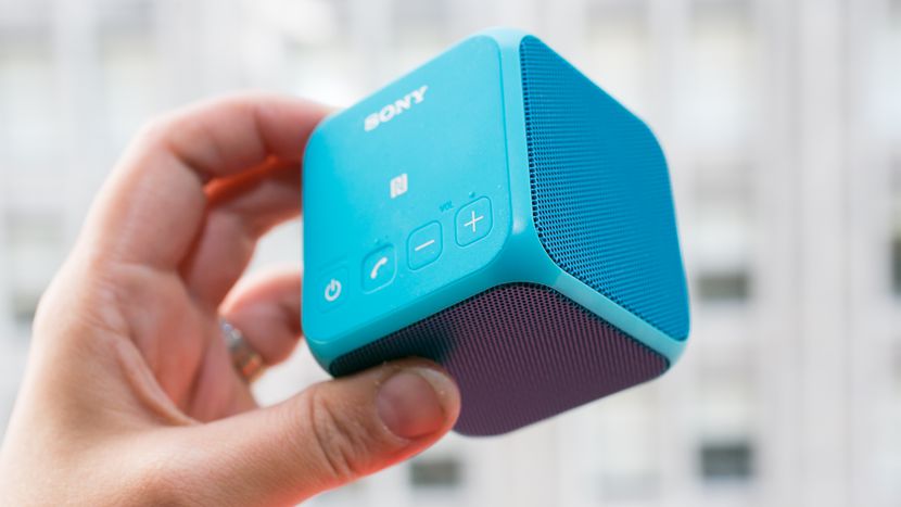 sony cube speaker srs x11